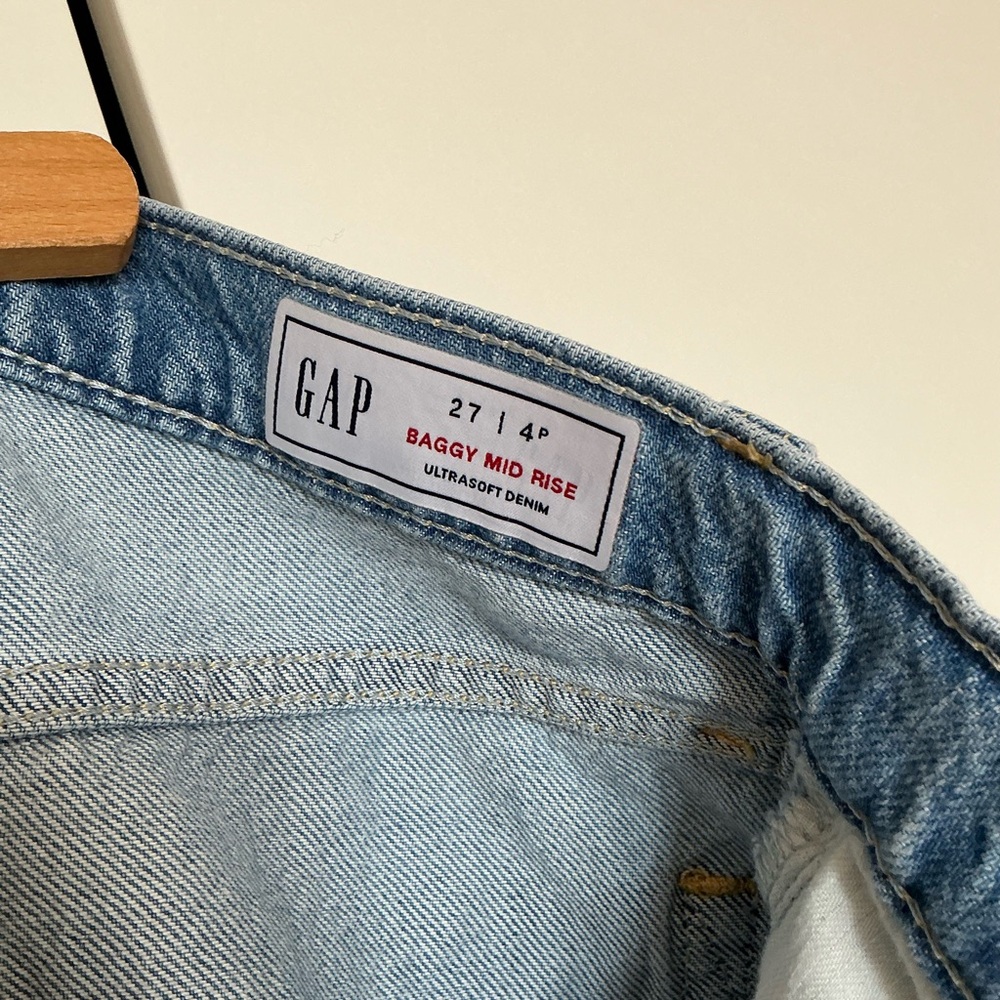 Gap Mid Rise UltraSoft Baggy Jeans 27P - Picture 4 of 4